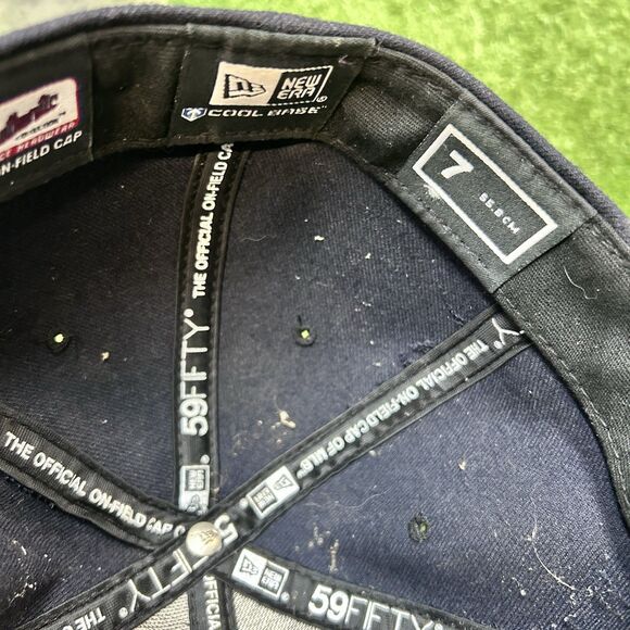 New Era DETROIT TIGERS Baseball Hat Old English D Fitted Size 7 Embroidered - Picture 3 of 4